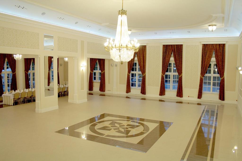 Riverside Hotel Wloclawek Ngoại thất bức ảnh